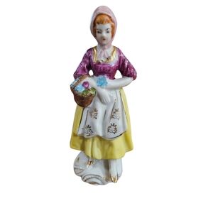 Occupied Japan Vintage Porcelain Woman With Flower Basket